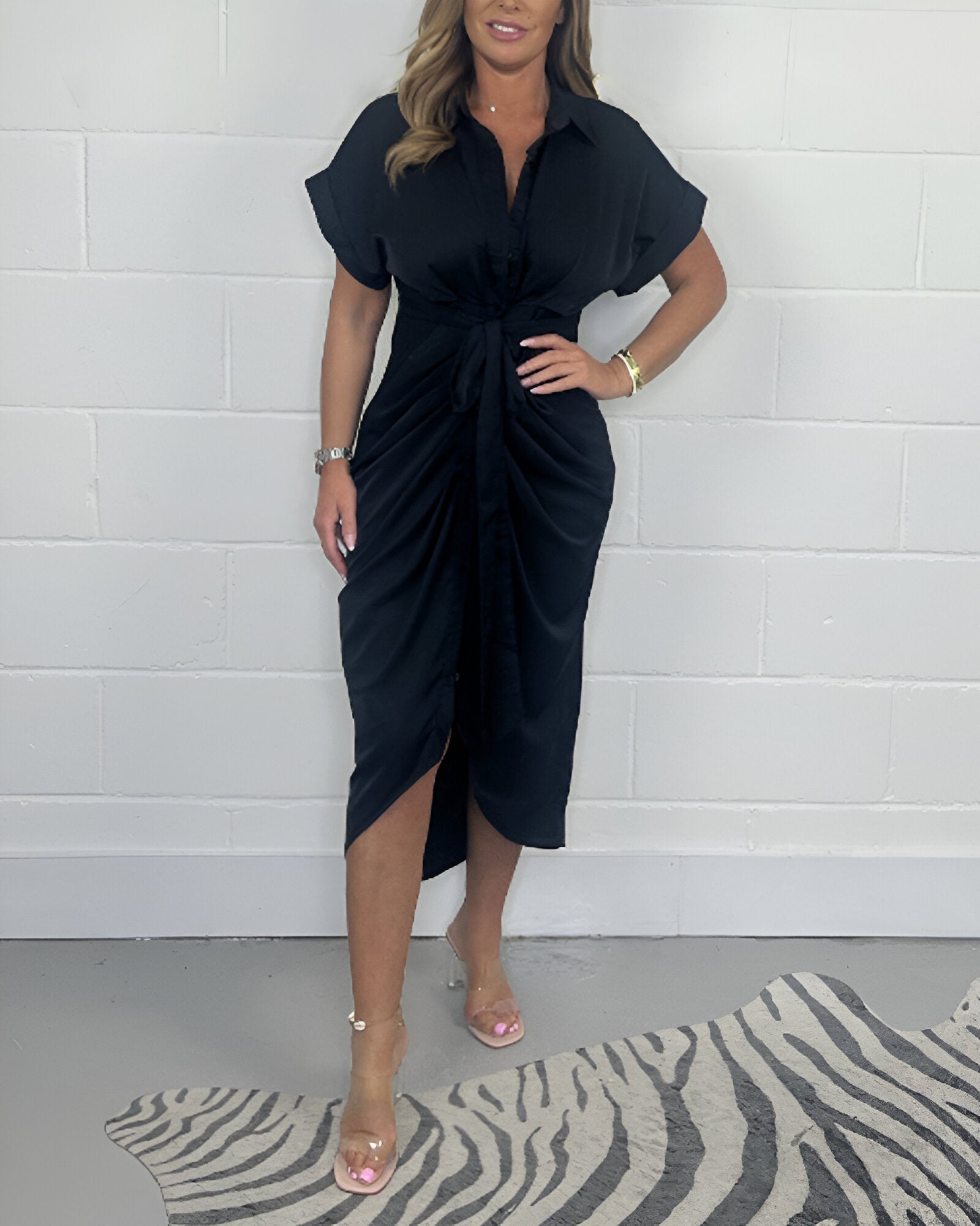 Amanda™ | Elegant veckad klänning