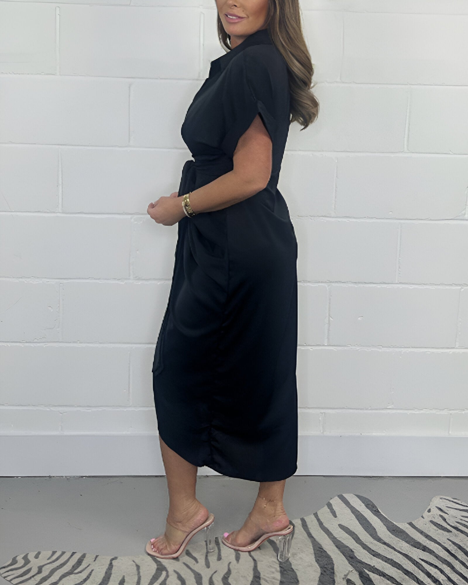 Amanda™ | Elegant veckad klänning