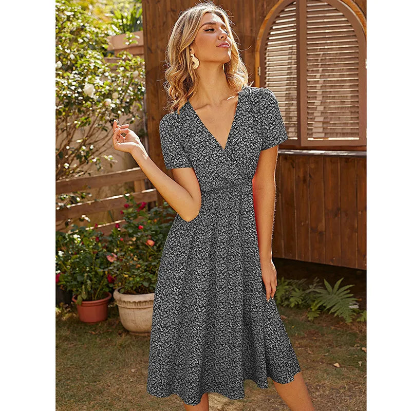 Lisa™ | Prickig sommarklänning