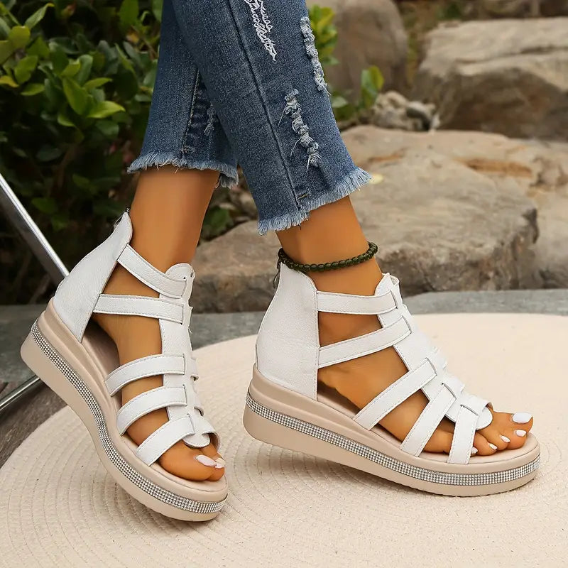 Orthopediska och eleganta Naxos sandaler