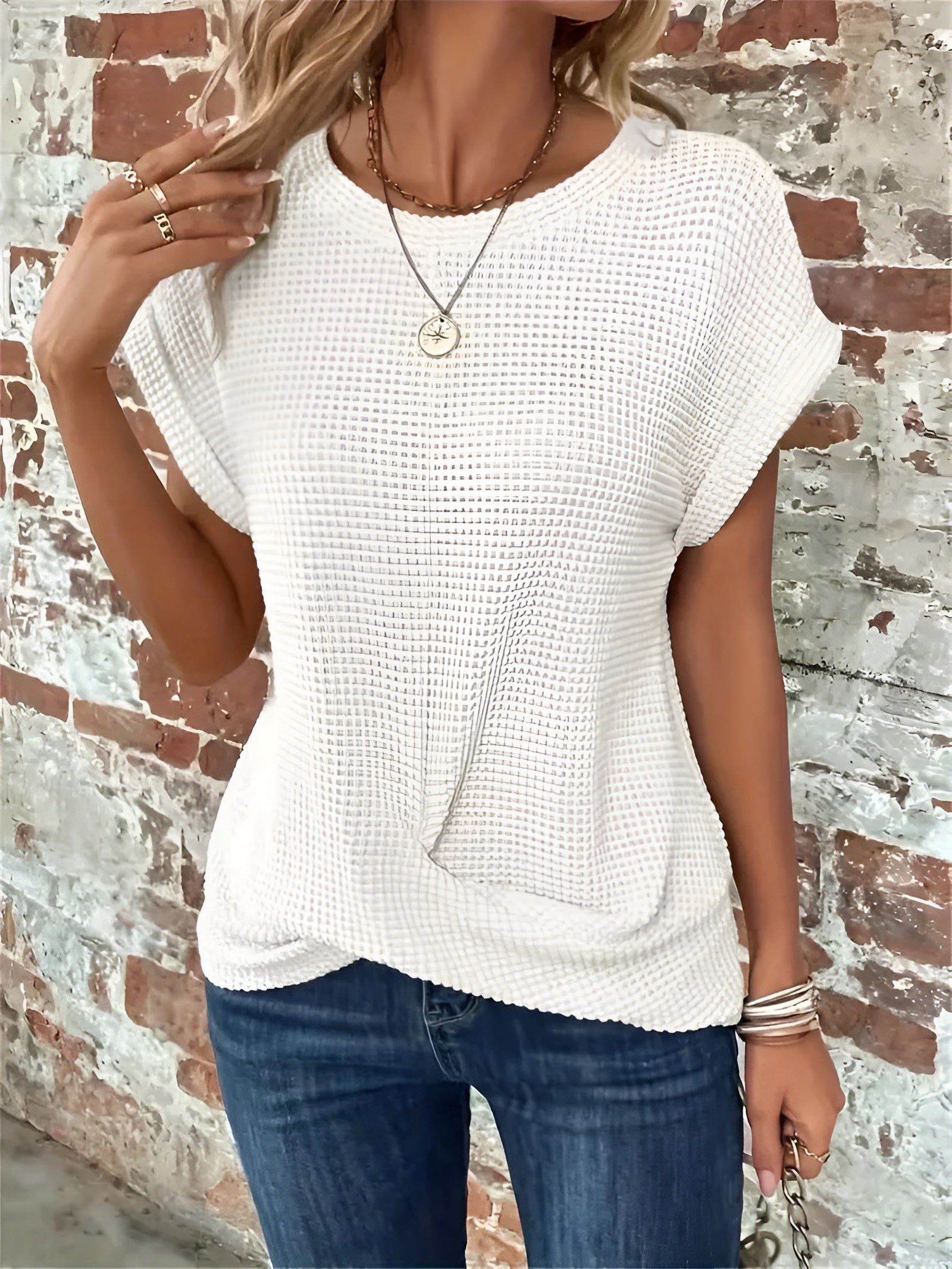Anette™ | Tidlös blus med subtil elegans.